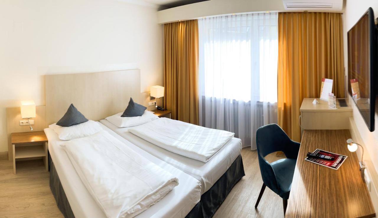 City Hotel Ost Am Koe Аугсбург Екстериор снимка