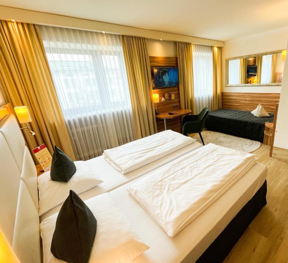 City Hotel Ost Am Koe Аугсбург Екстериор снимка