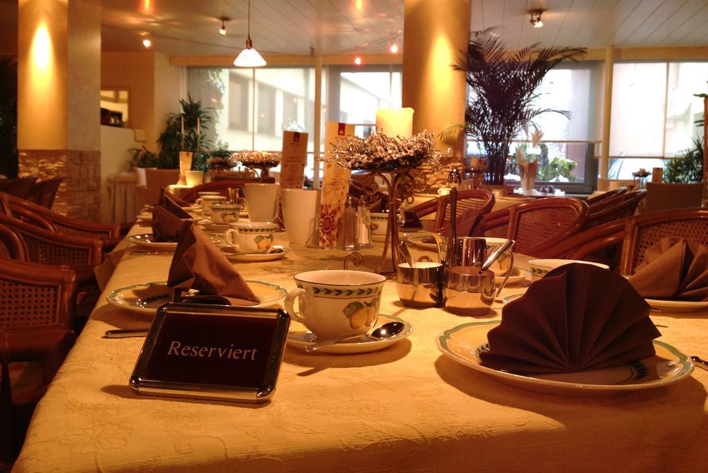 City Hotel Ost Am Koe Аугсбург Екстериор снимка
